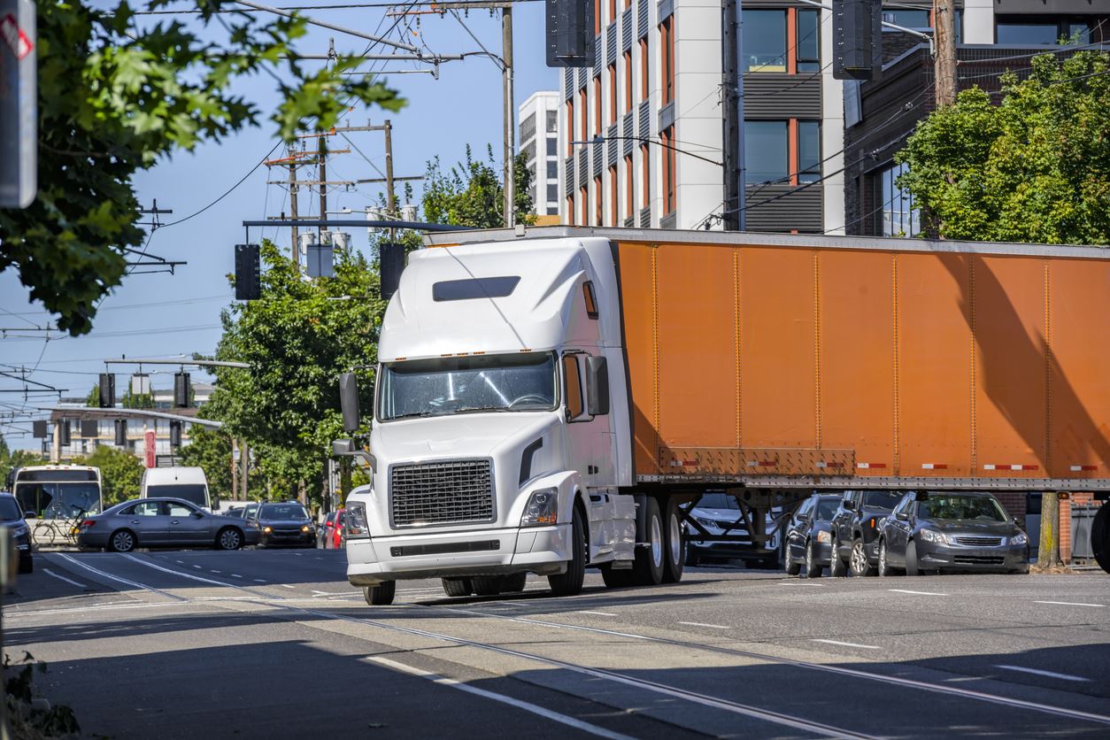 Here's Why Truck Trailers Are Called Semi-Trailers: COTD - The